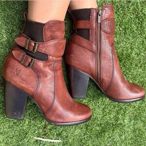 Frye Chestnut Heeled Boots
